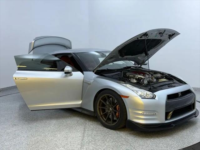 2015 Nissan GT-R Premium