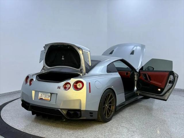 2015 Nissan GT-R Premium