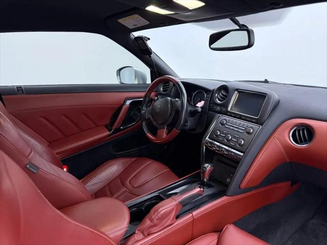 2015 Nissan GT-R Premium