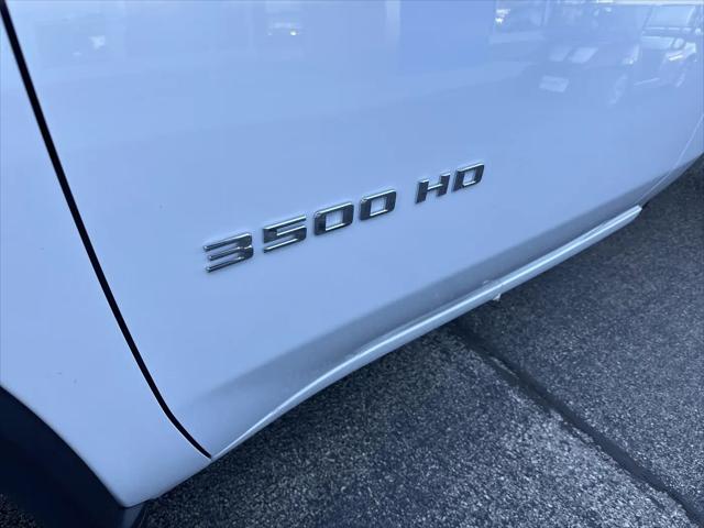 2025 Chevrolet Silverado 3500HD Work Truck