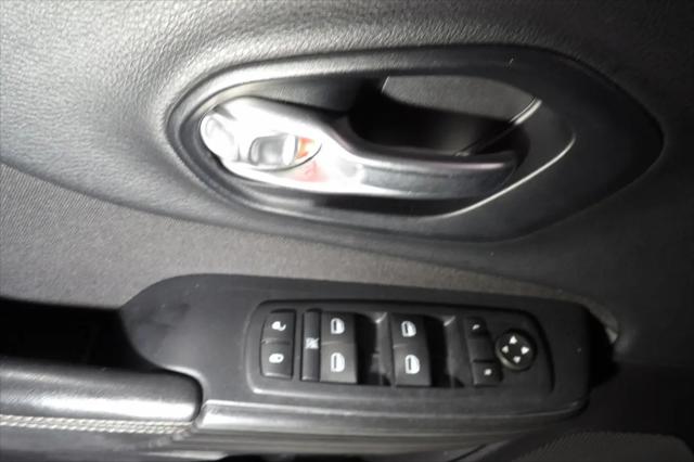 2015 Jeep Cherokee Sport