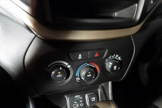 2015 Jeep Cherokee Sport