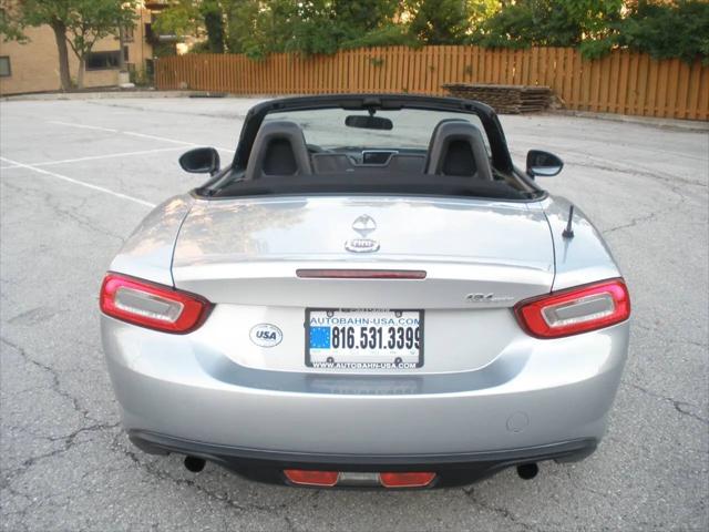 2018 Fiat 124 Spider Classica