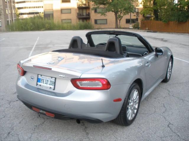 2018 Fiat 124 Spider Classica