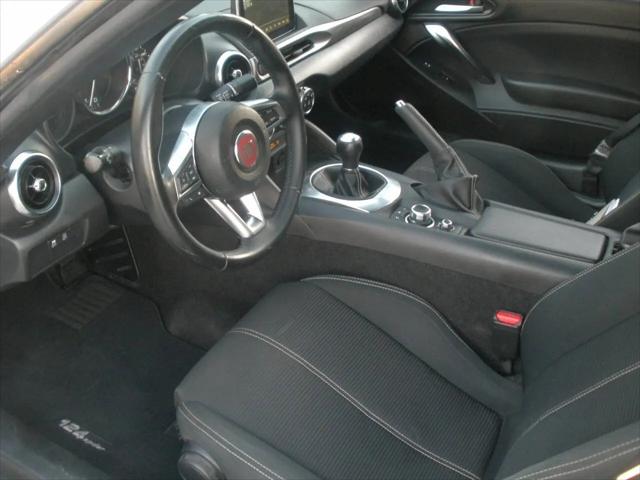 2018 Fiat 124 Spider Classica