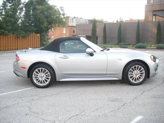 2018 Fiat 124 Spider Classica