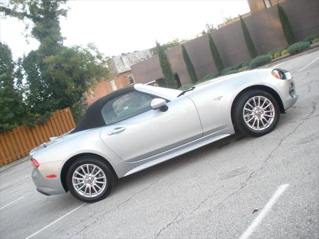 2018 Fiat 124 Spider Classica