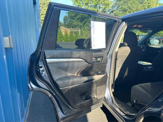 2018 Toyota Highlander LE
