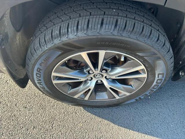 2018 Toyota Highlander LE
