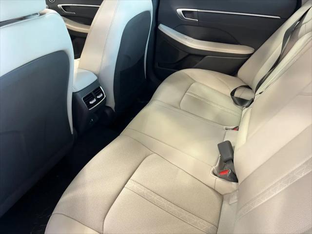 2025 Hyundai Sonata Hybrid Limited