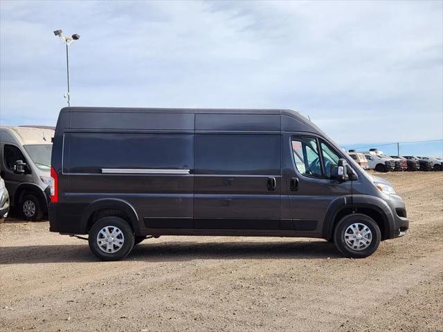 2026 Ram ProMaster Window Van SLT+