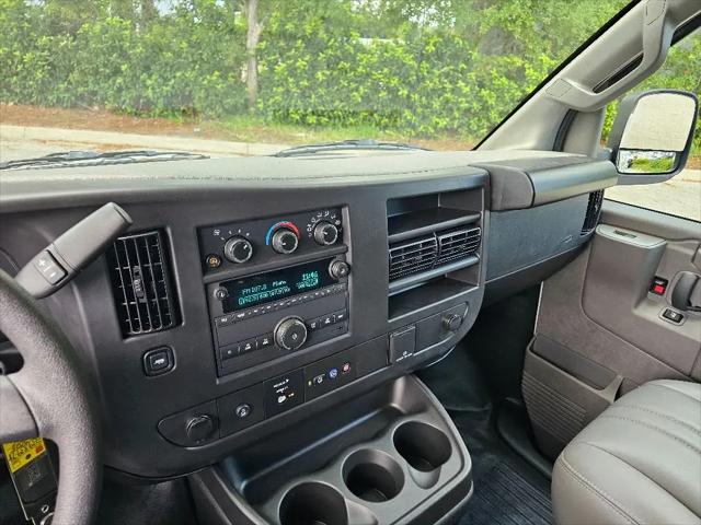 2025 GMC Savana Cargo RWD 2500 Regular Wheelbase Work Van