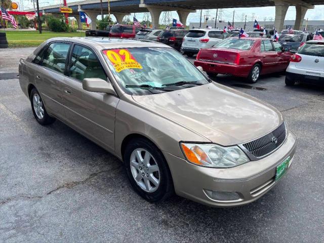2002 Toyota Avalon XL for sale in Kemah, TX
