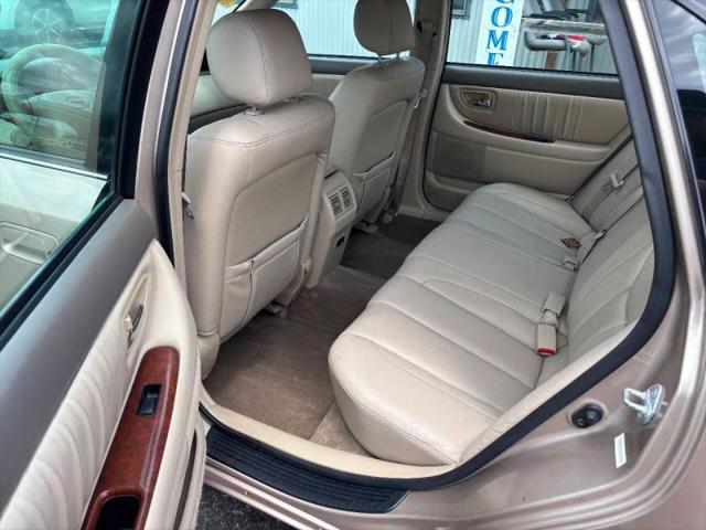2002 Toyota Avalon XL