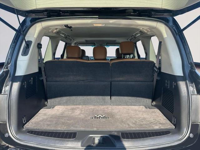 2016 INFINITI QX80 Base