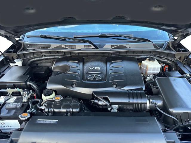 2016 INFINITI QX80 Base