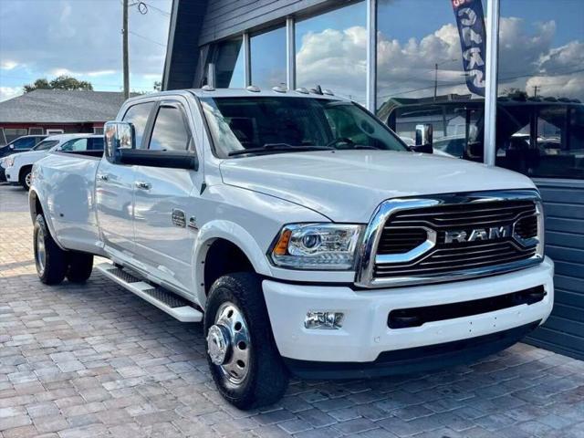 2018 Ram 3500 Laramie Longhorn Crew Cab 4x4 8' Box