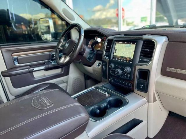 2018 Ram 3500 Laramie Longhorn Crew Cab 4x4 8' Box