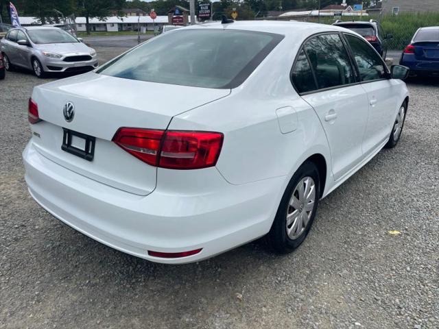 2015 Volkswagen Jetta 2.0L S