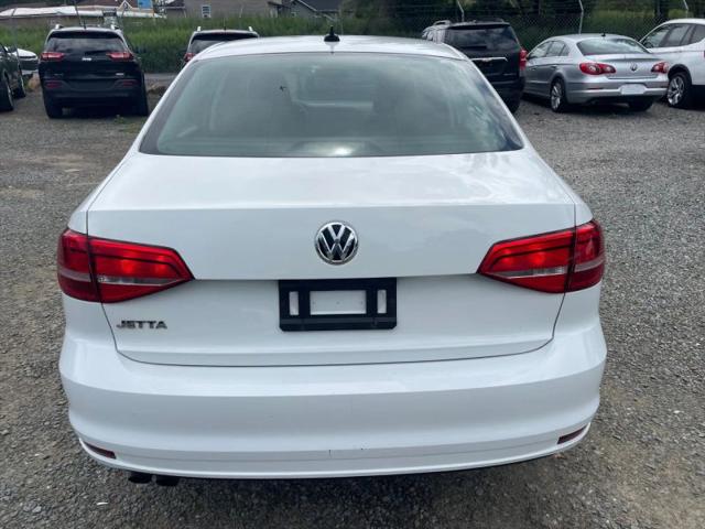 2015 Volkswagen Jetta 2.0L S