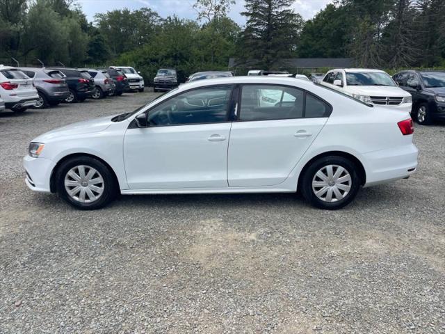 2015 Volkswagen Jetta 2.0L S
