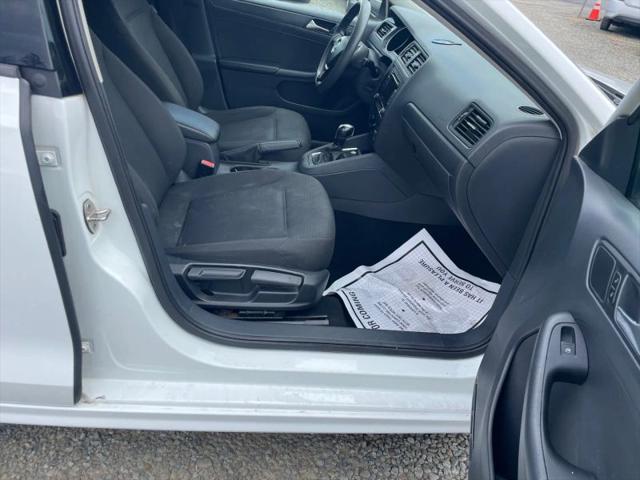 2015 Volkswagen Jetta 2.0L S