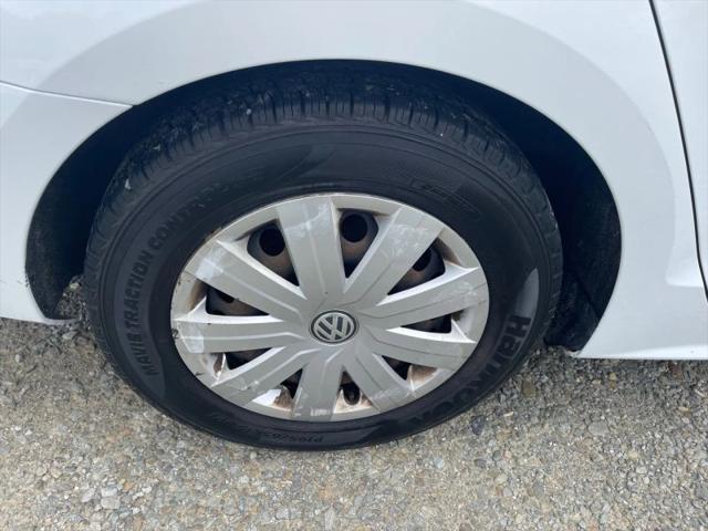 2015 Volkswagen Jetta 2.0L S
