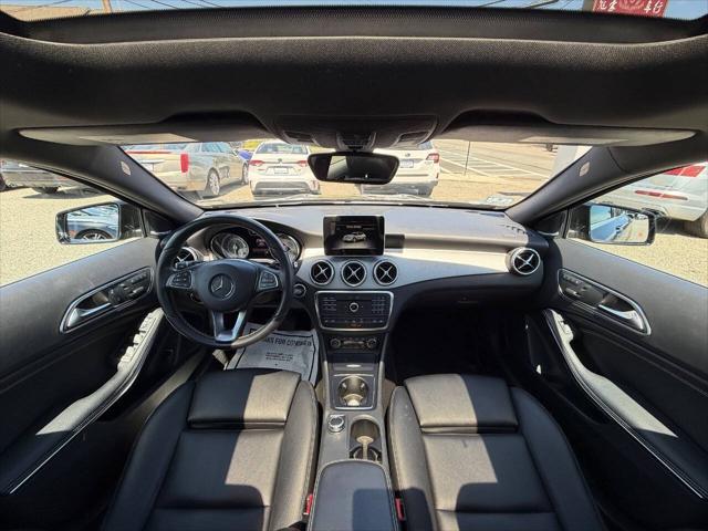 2017 Mercedes-Benz GLA-CLASS GLA 250 4MATIC