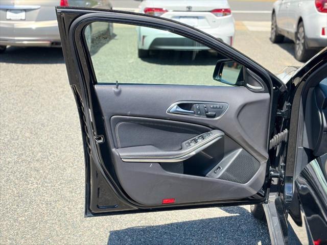 2017 Mercedes-Benz GLA-CLASS GLA 250 4MATIC