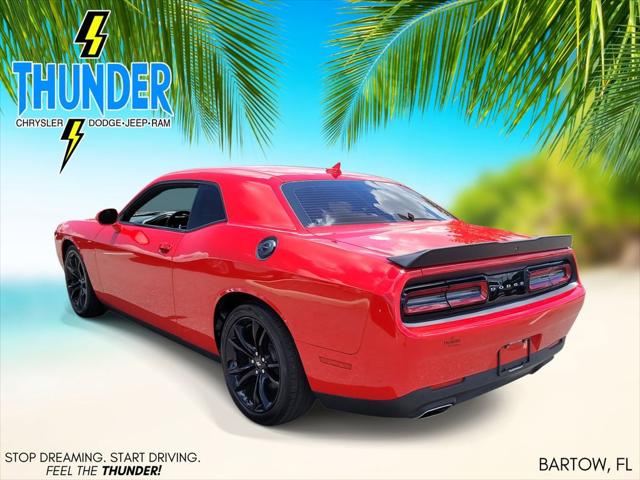 2018 Dodge Challenger SXT Plus