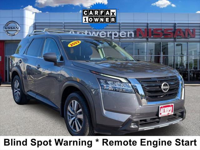 2022 Nissan Pathfinder SL 4WD