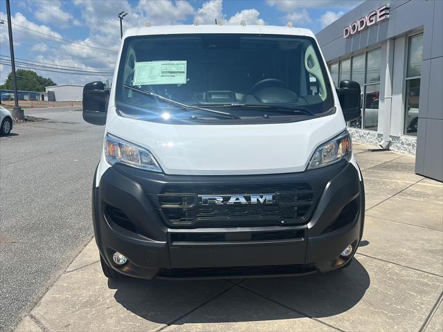 2025 RAM ProMaster 1500 Cargo Van Tradesman Low Roof 118 WB w/Pass Seat