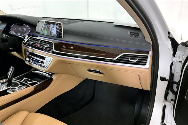 Used 2022 BMW 750 For Sale in Millington, TN