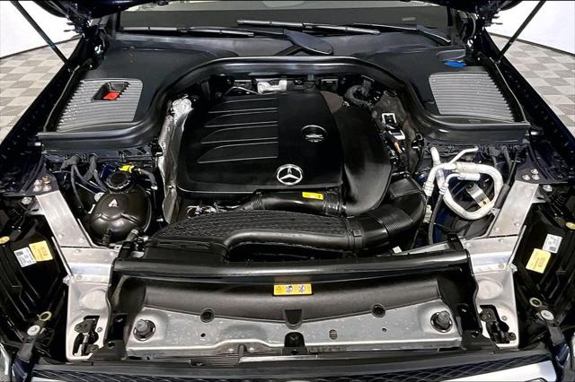 2022 Mercedes-Benz GLC GLC300 - Photo 9