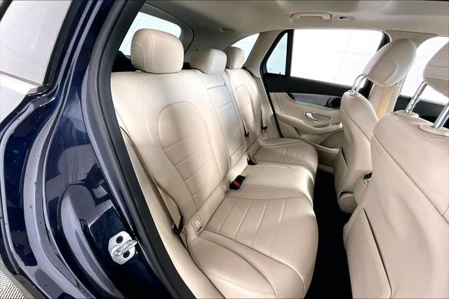 2022 Mercedes-Benz GLC GLC300 - Photo 27