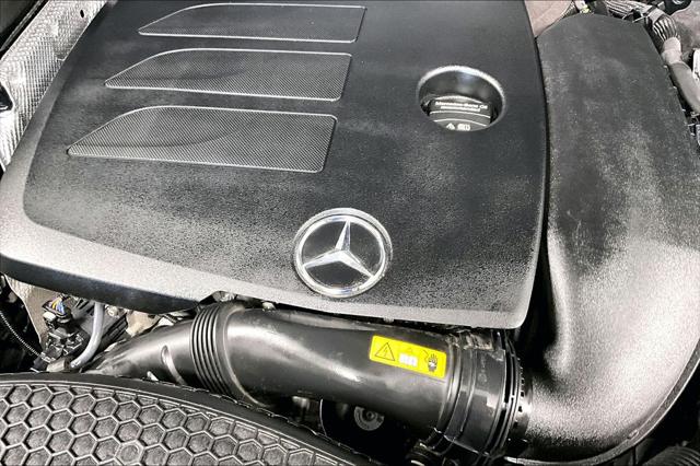 2022 Mercedes-Benz GLC GLC300 - Photo 31