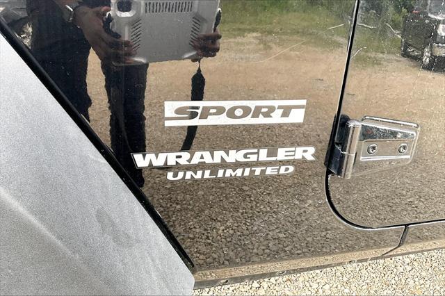 Used 2015 Jeep Wrangler Unlimited For Sale in Olive Branch, MS
