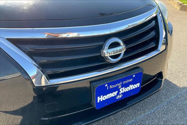 Used 2015 Nissan Altima For Sale in Olive Branch, MS