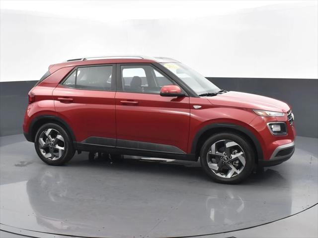 2022 Hyundai Venue SEL