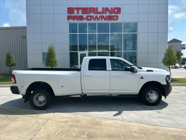 2024 RAM 3500 Tradesman Crew Cab 4x4 8 Box