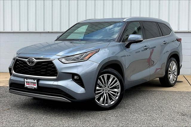2024 Toyota Highlander Platinum