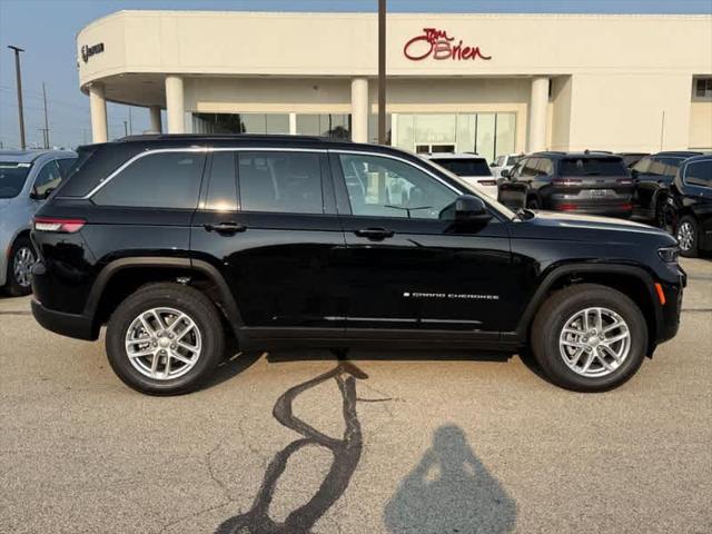 2025 Jeep Grand Cherokee GRAND CHEROKEE LAREDO X 4X4 2025 Jeep Grand Cherokee GRAND CHEROKEE LAREDO X 4X4