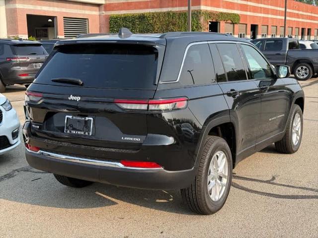 2025 Jeep Grand Cherokee GRAND CHEROKEE LAREDO X 4X4 2025 Jeep Grand Cherokee GRAND CHEROKEE LAREDO X 4X4