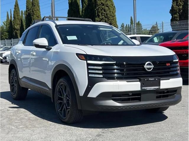 2025 Nissan Kicks SR FWD