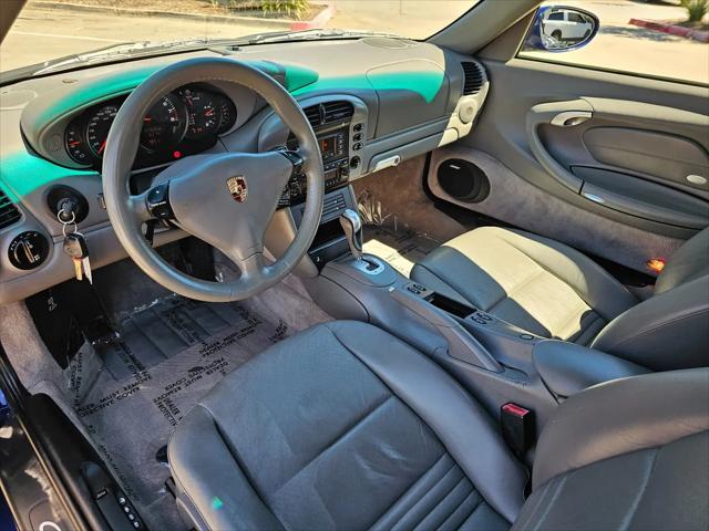 2004 Porsche 911 Carrera