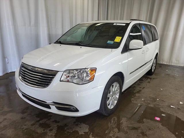 2016 Chrysler Town & Country Touring for sale near Fairfield, OH
