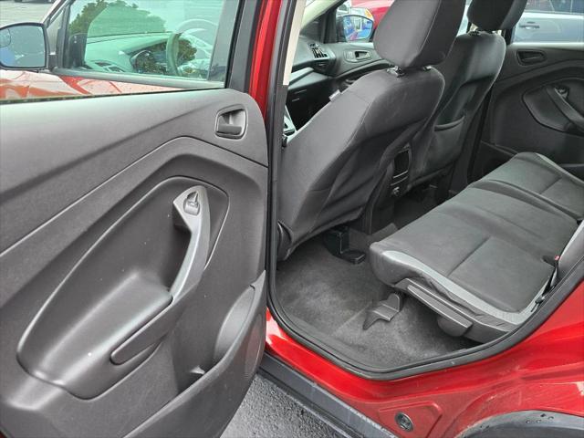 2015 Ford Escape S
