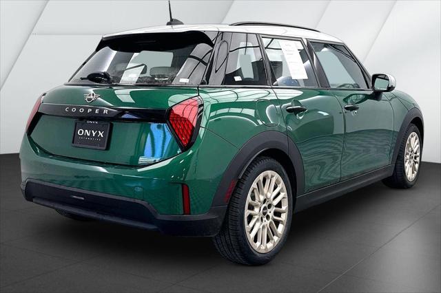 2026 MINI Hardtop Cooper