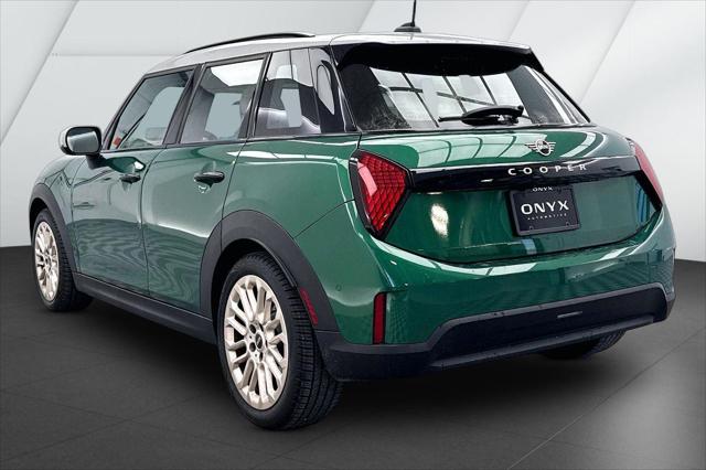 2026 MINI Hardtop Cooper