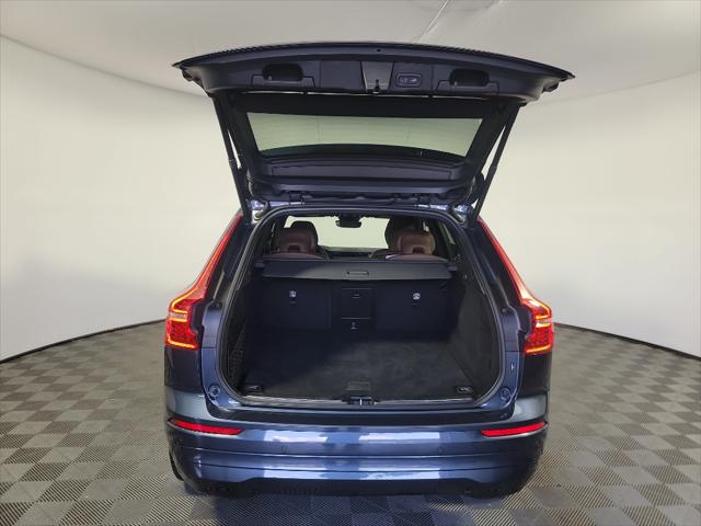 2022 Volvo XC60 B5 Momentum